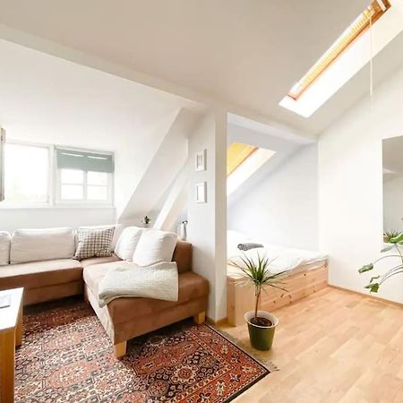 Schoene Ferienwohnung Mit Blick Ueber Stadtwald Leipzig Eksteriør bilde
