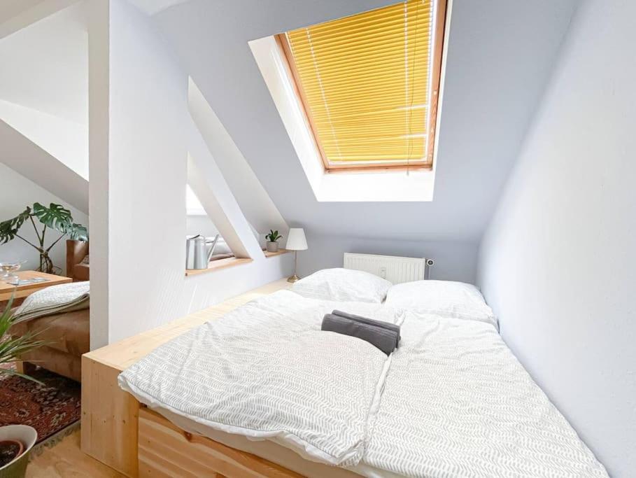 Schoene Ferienwohnung Mit Blick Ueber Stadtwald Leipzig Eksteriør bilde